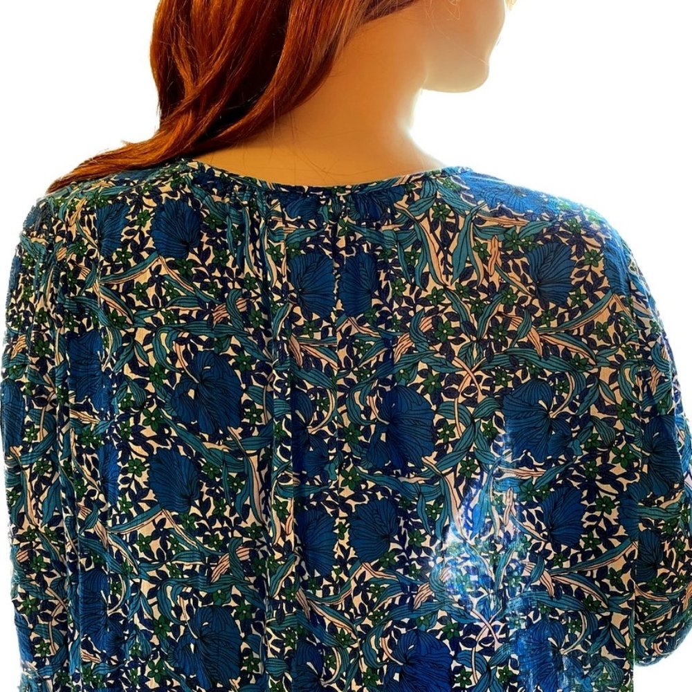 Liz Claiborne Ladies Large Blouse - Gorgeous!